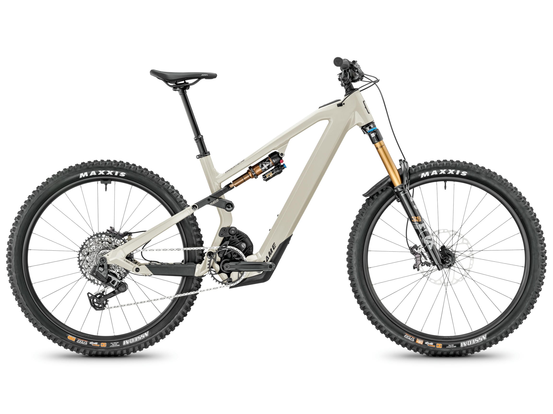 G68FGL600250-Game-160-8-side-drivetrain-view-studio