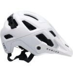 casco-oakley-drt5-maven