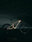 Flo_Pure Black_Carbon Pro_
