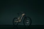 Flo_Pure Black_Carbon Pro_